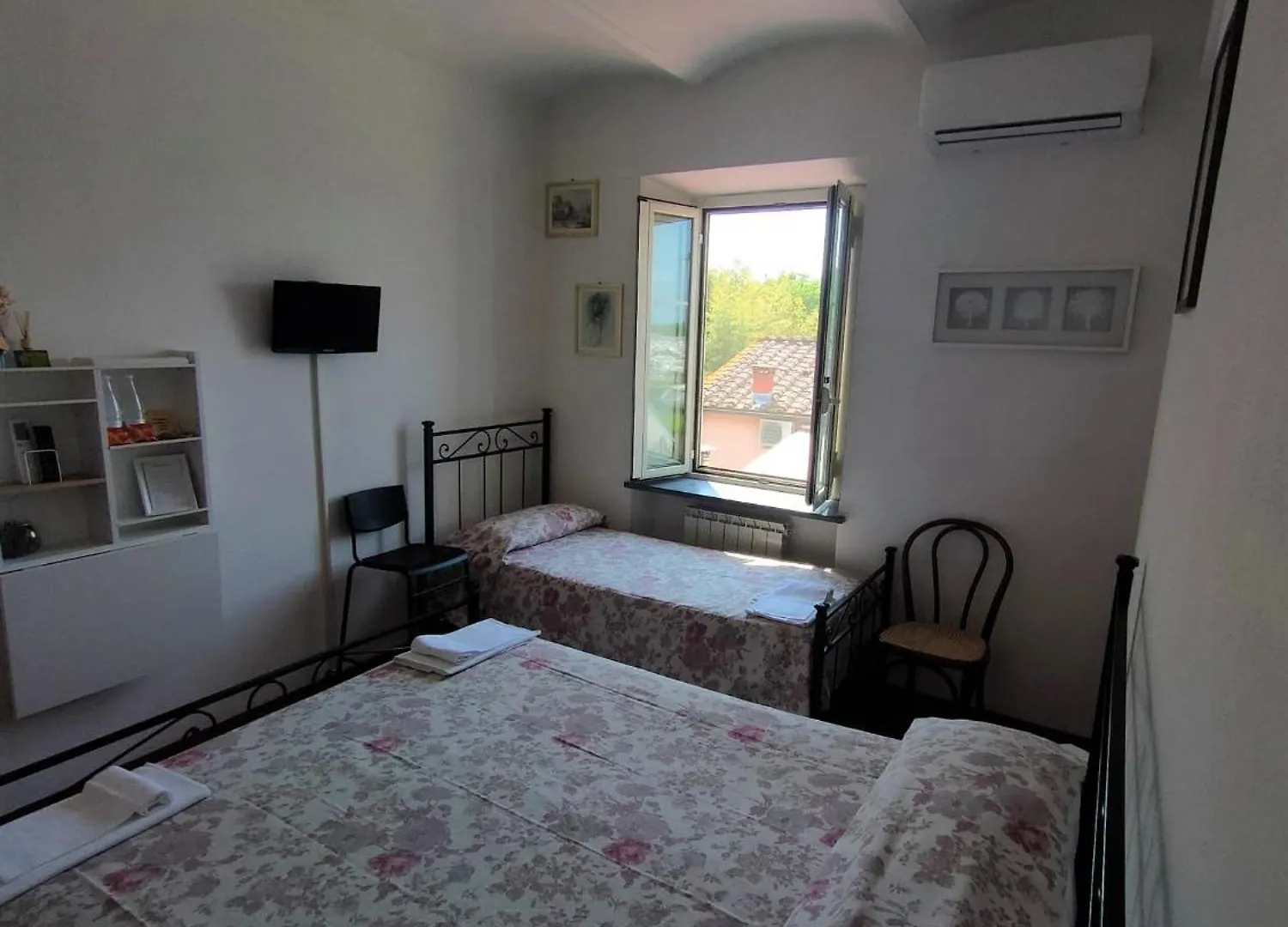 Corte Prata Capannori 3*,  Italy